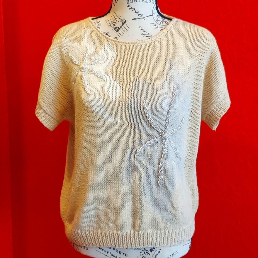 Vintage 80's Short Sleeve Pearl Embellished Beachy Tan Knit Sweater Medium